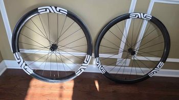 Zipp 454 NSW SRAM XDR 2025