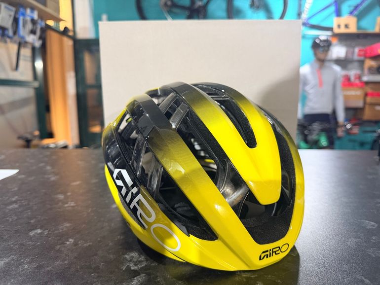 Used Giro Áries Spherical Visma leasa bike 2025 bike — image 2 of 5