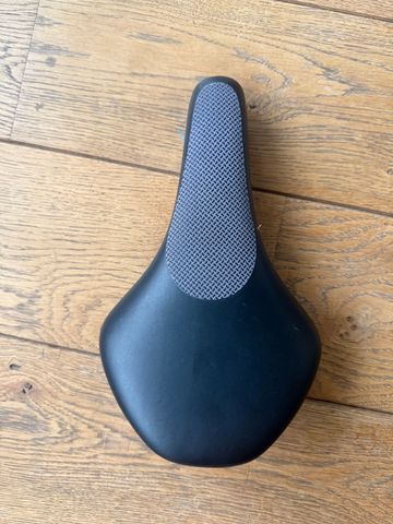 Fizik Ares Tt 2022 Saddles & Seatposts usato