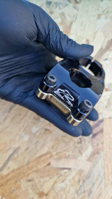 Brugt Renthal apex Stem 40mm 2024 bike — billede 4 af 5
