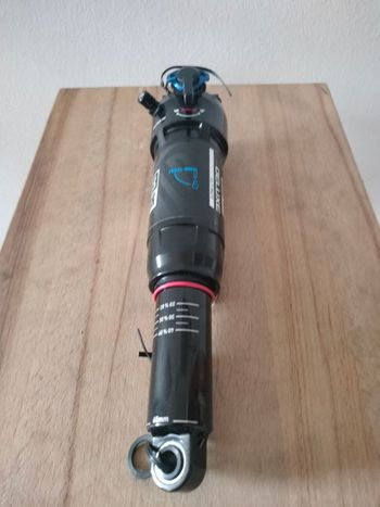 Used Rock Shox Deluxe ultimate 230x65 2025 bike — image 2 of 6