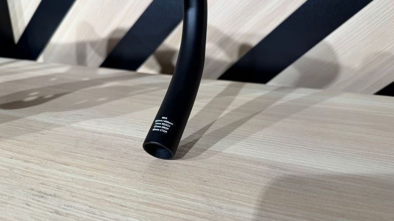 Used Cervelo HB19 Carbon One Piece Handlebar 80mm Stem 36/40cm Width 2025 bike — image 3 of 4