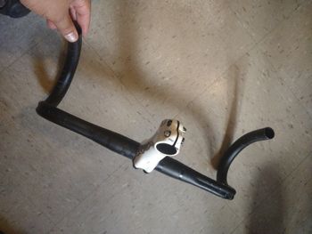 Used Bontrager stem and hadlebar 2023 bike — image 7 of 10