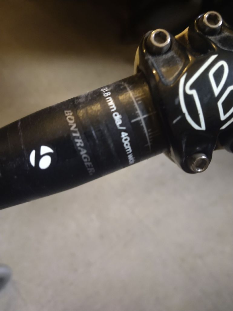 Used Bontrager stem and hadlebar 2023 bike — image 9 of 10