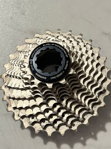 Used Shimano CS R8000 11 speed 2023 Drivetrain & Pedals
