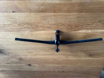 Bontrager, Kovee pro 35 + Kovee pro Vorbau+ Blendr Garmin