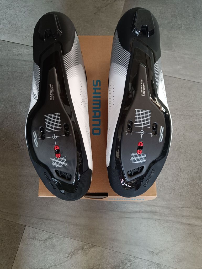 Used Shimano Shimano RC7 SH-RC702  EU44 US10 2022 bike — image 3 of 3