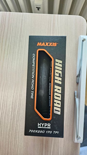 Tweedehands Maxxis Copertoncino High Road 700x25 170TPI K2 Tubeless Ready HYPR 2024 Tyres & Tubes