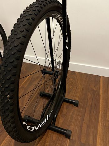 Used Roval roval control sl 2024 bike — image 6 of 9