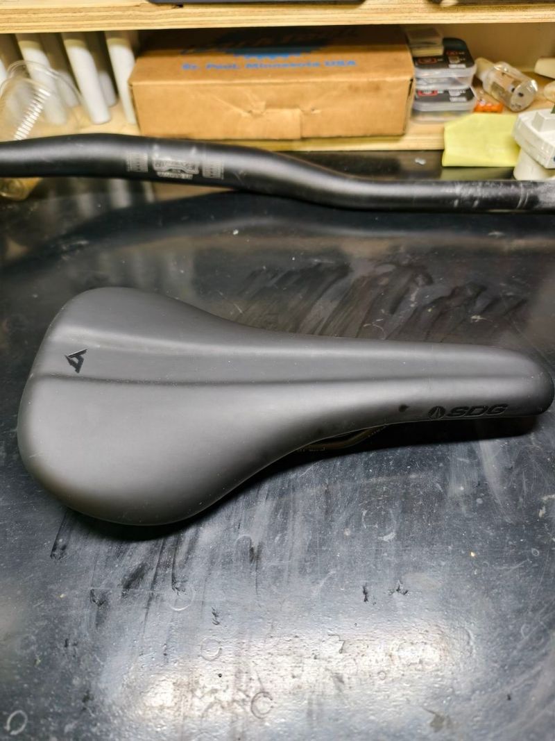 Gebrauchtes Sdg Bel Air 3 Saddles & Seatposts
