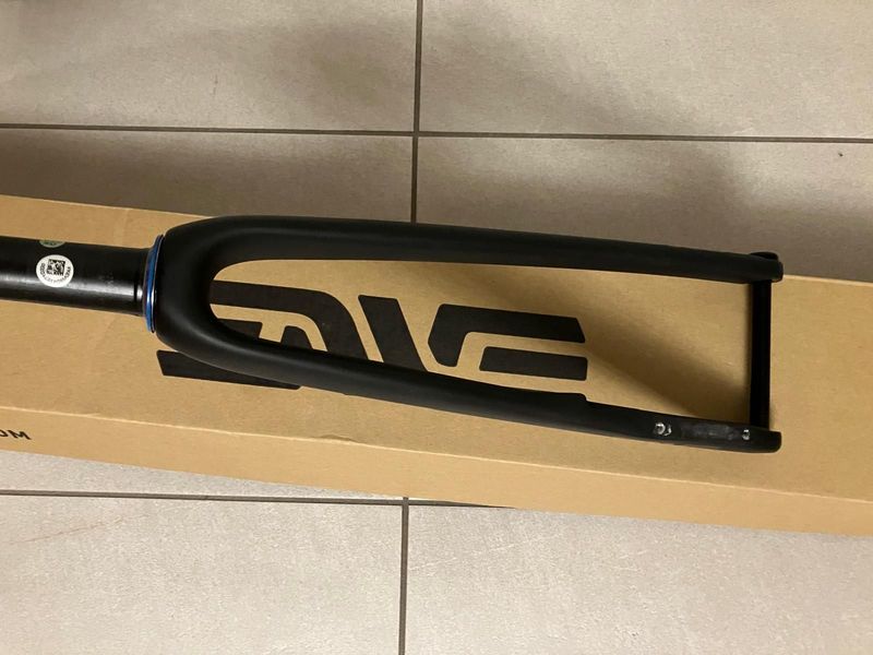 Enve Road 2.0 disc bike d'occasion — image 2 sur 9
