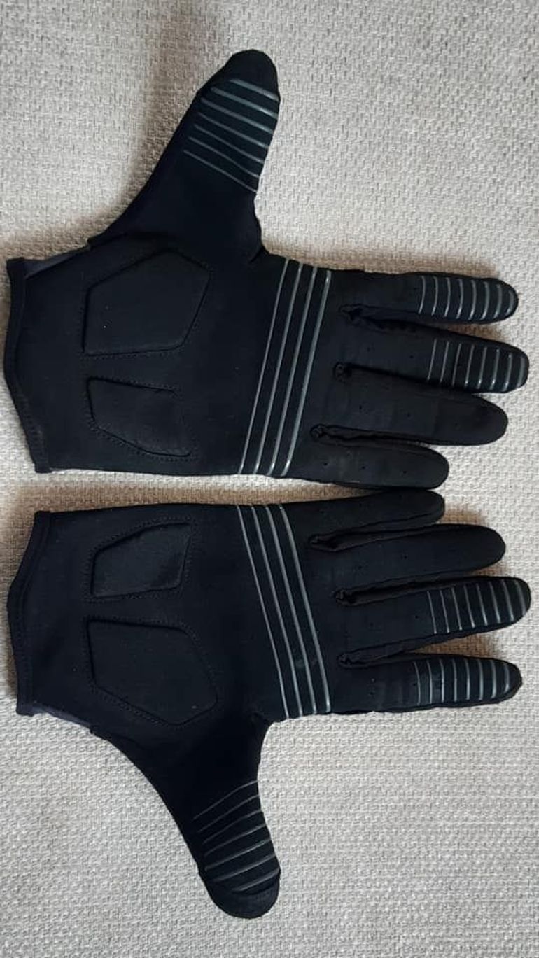 Used Ion Traze Gloves bike — image 3 of 4