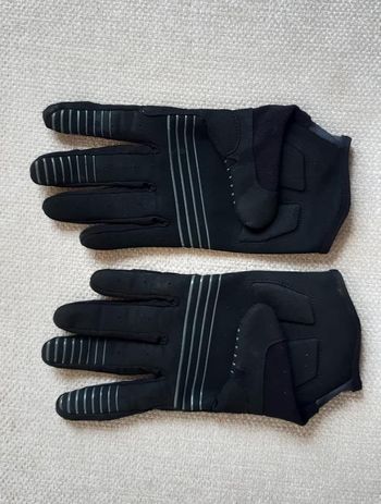 Used Ion Traze Gloves bike — image 2 of 4