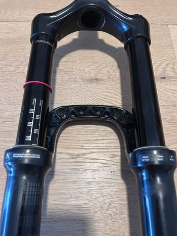 Used RockShox Lyrik Select 170mm 29" bike — image 4 of 5