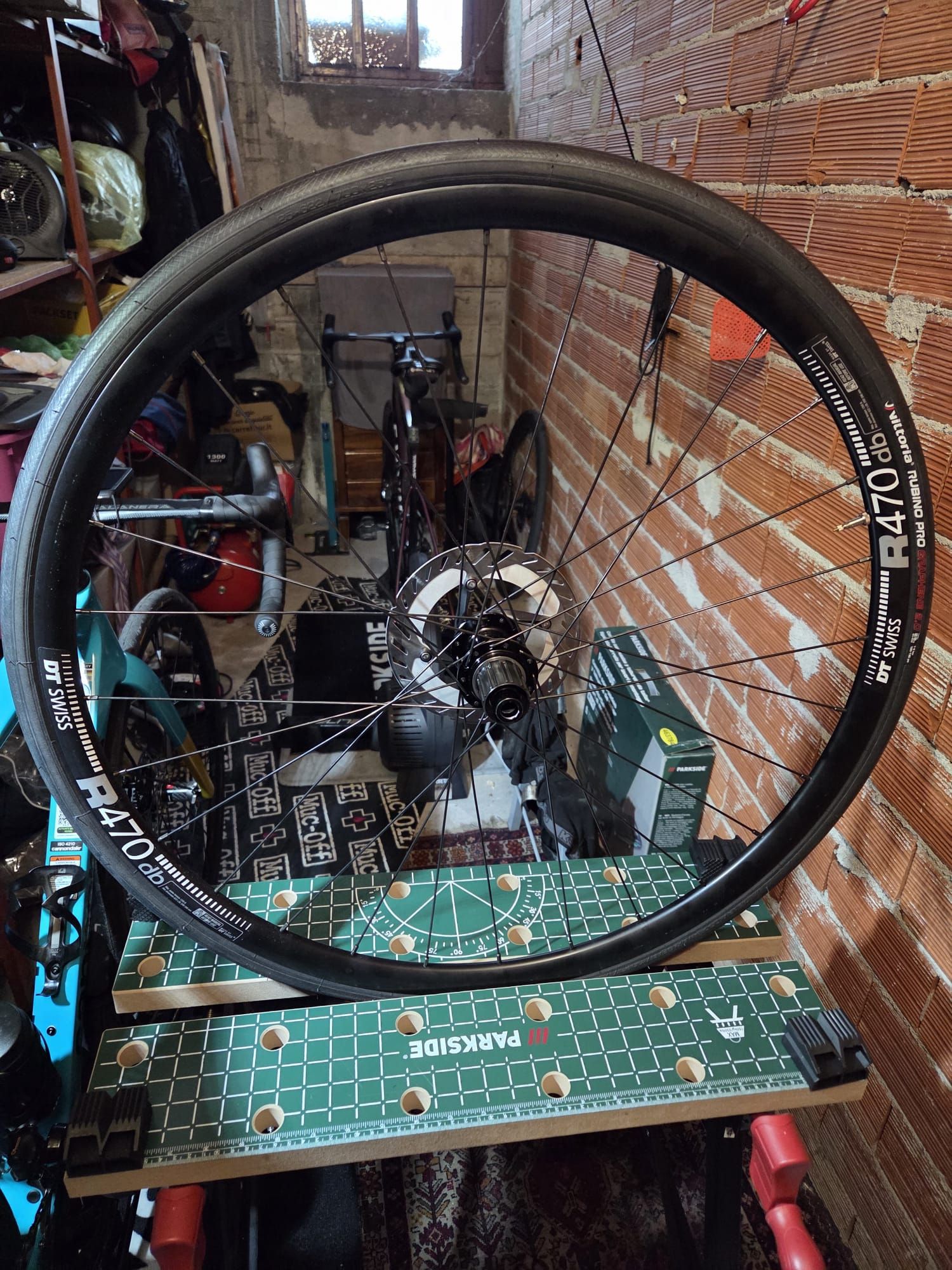 Dt Swiss R470 db 700c Wheelset 2025