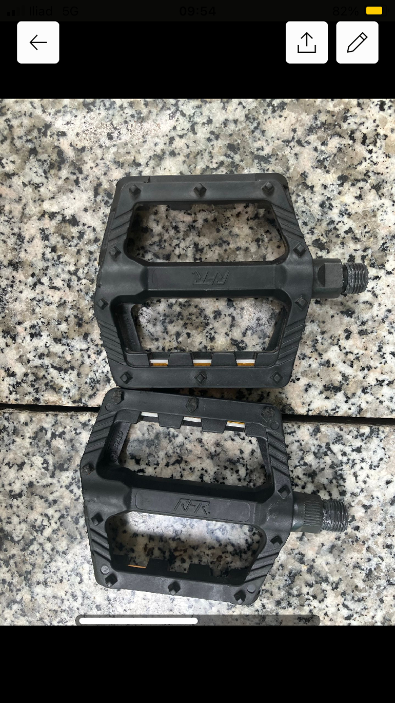 Used rft copia pedali  in plastica 2020 bike — image 2 of 2