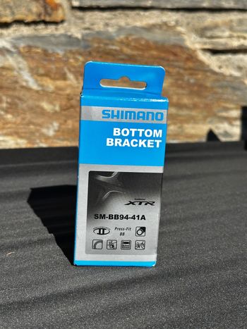 Shimano, boîtier pédalier xtr neuf