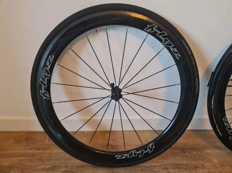 Used Bly Ruedas Carbono Perfil 50 Tubular bike — image 2 of 4