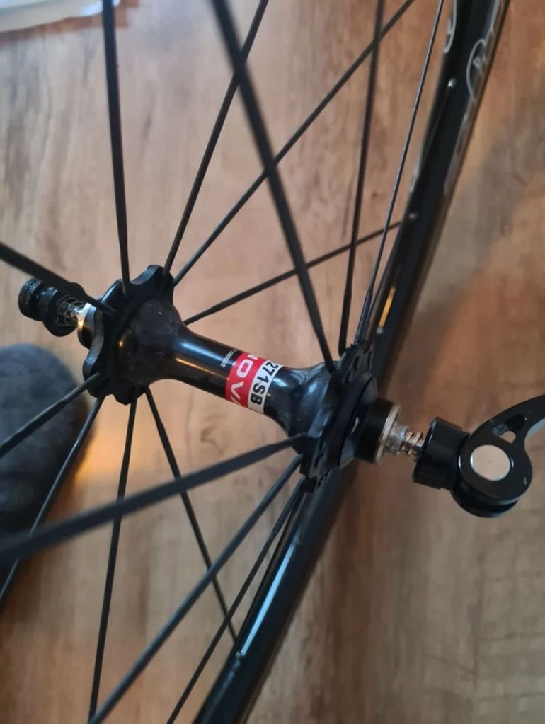Used Bly Ruedas Carbono Perfil 50 Tubular bike — image 3 of 4