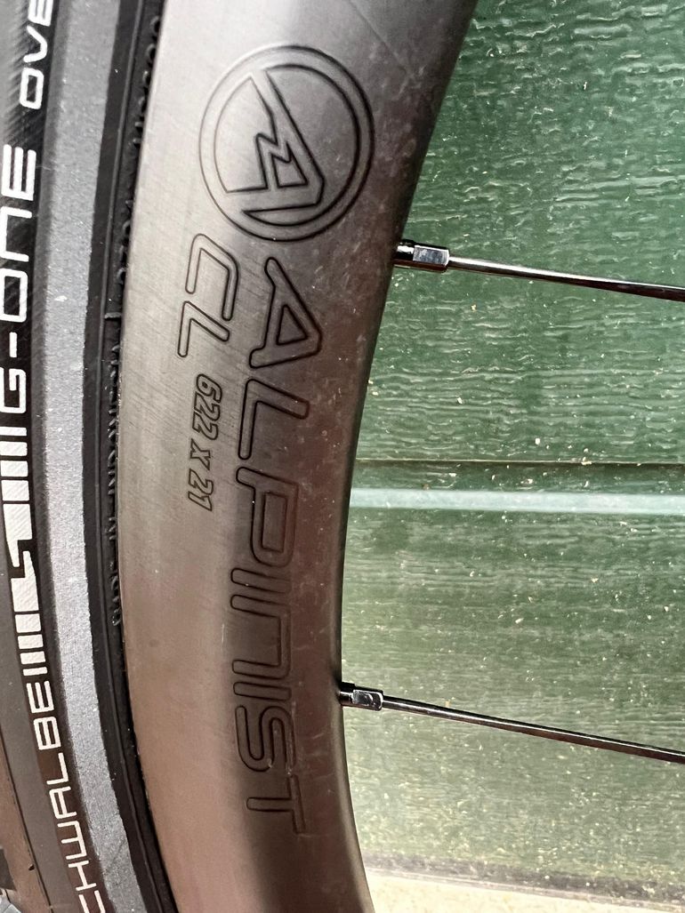 Used Roval Alpinist CL bike — image 5 of 8
