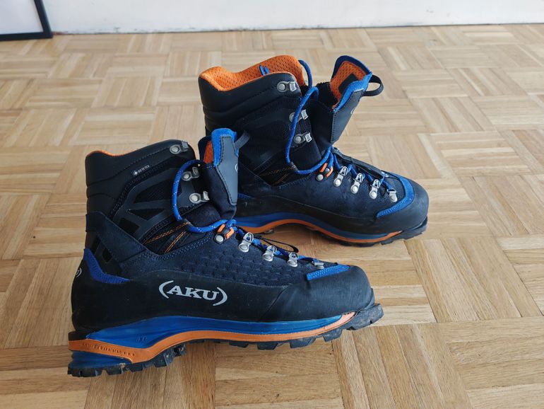 Used Aku Alpinism Climbing Shoes AKU hayatsuki GTX taille 41 bike — image 2 of 4