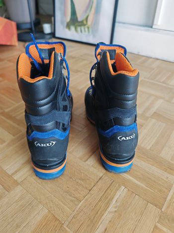 Used Aku Alpinism Climbing Shoes AKU hayatsuki GTX taille 41 bike — image 3 of 4