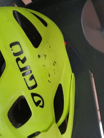 Used Giro Giro Helmet bike — image 3 of 3