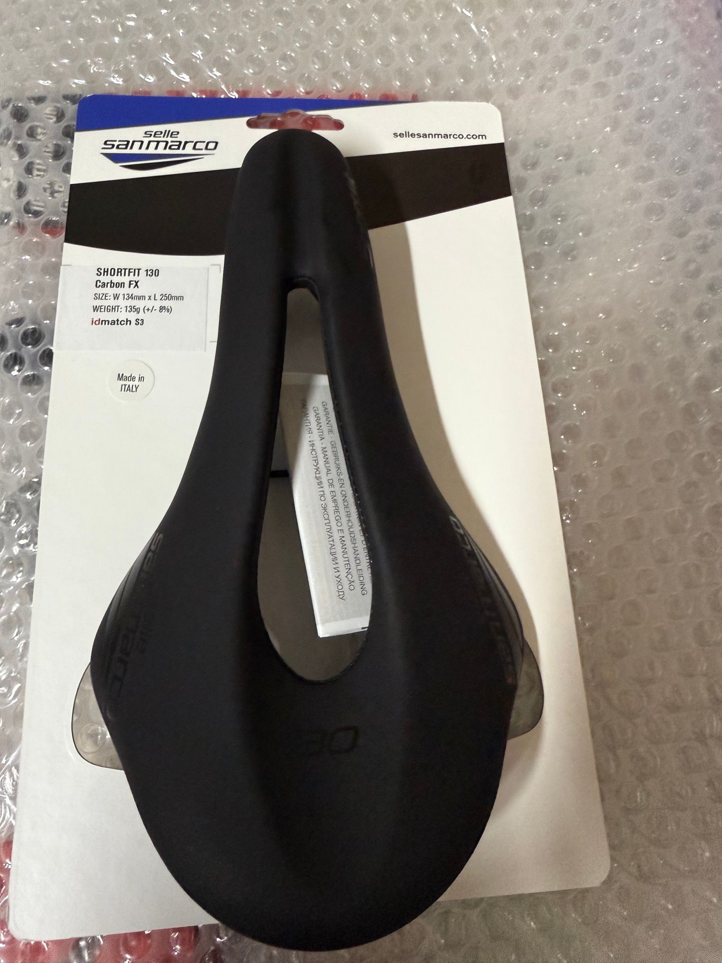 Selle San Marco SHORTFIT 130 Carbon FX Rennradsattel – Kurz, Ultraleicht, Carbonrahmen, Open-Fit Aussparung