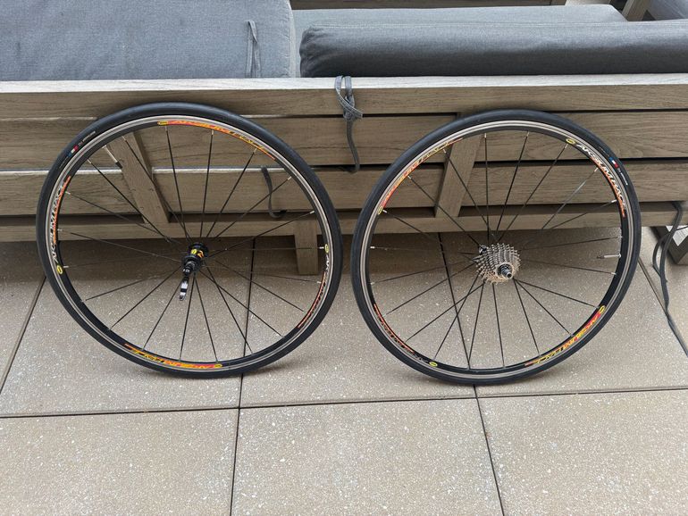 Used Mavic Aksium Race 2016 bike — image 1 of 6