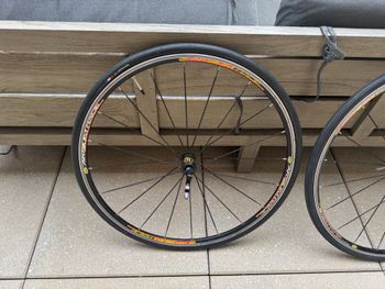 Used Mavic Aksium Race 2016 bike — image 2 of 6