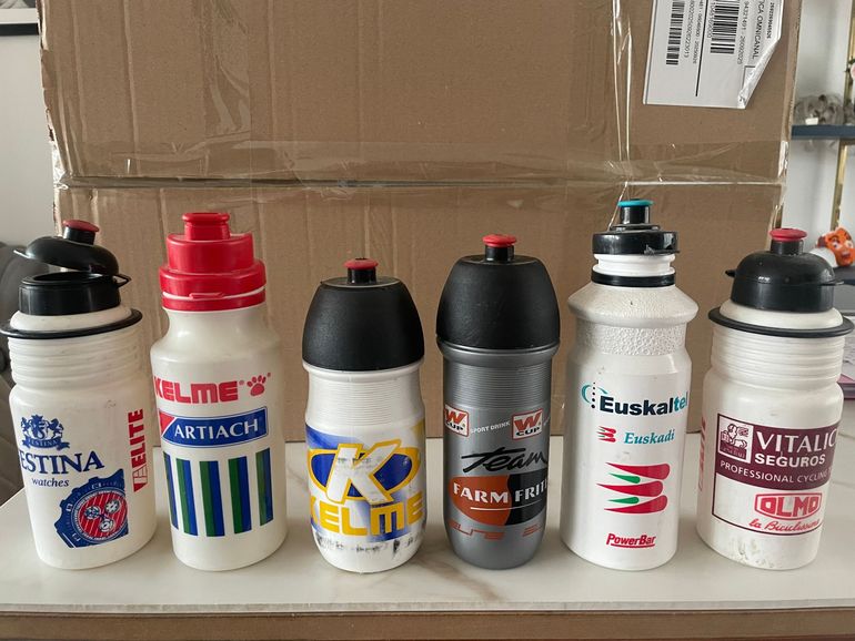 Used otra 50 Botellines/Bidones Ciclismo diferentes equipos 1990 bike — image 5 of 8