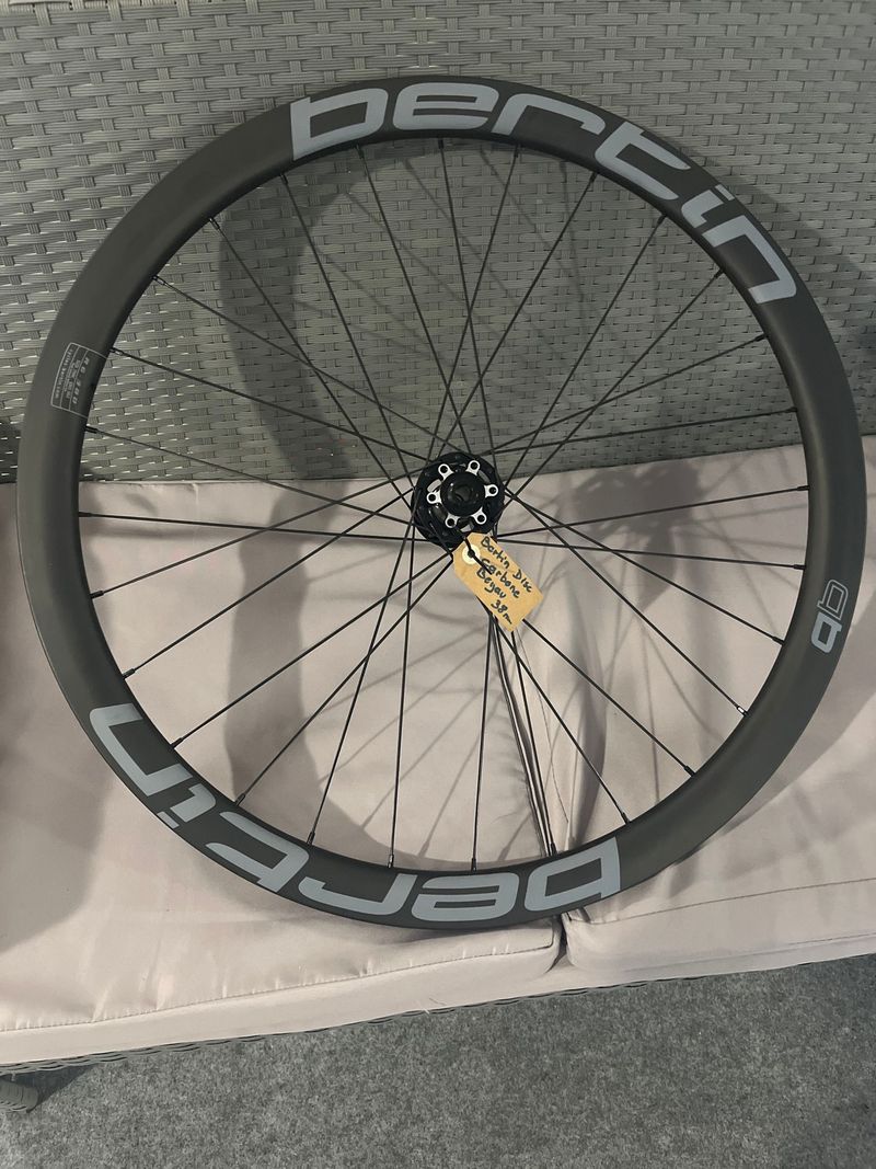 Gebrauchtes Bertin paire de roue carbone boyaux 38mn 2024 Wheels