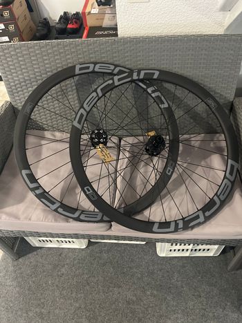 Used Bertin paire de roue carbone boyaux 38mn 2024 bike — image 2 of 3