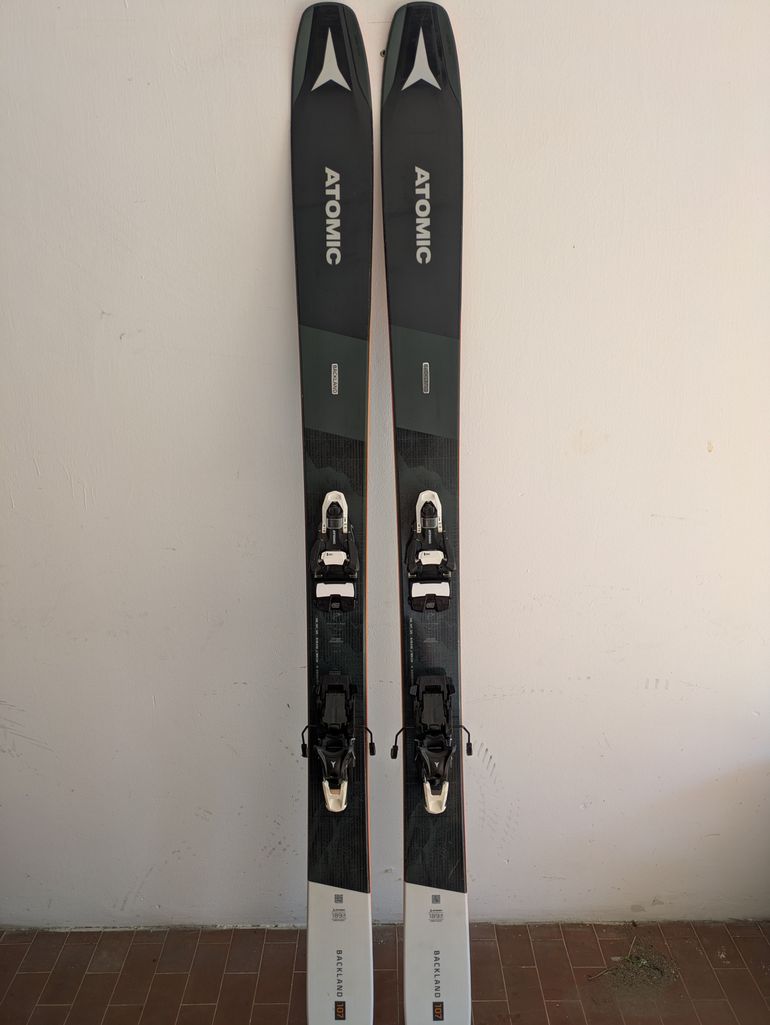 ATOMIC BACKLAND107 189cm+SHIFT13バインディング付 ATOMIC BACKLAND107 189cm+SHIFT13バインディング付 ATOMIC
