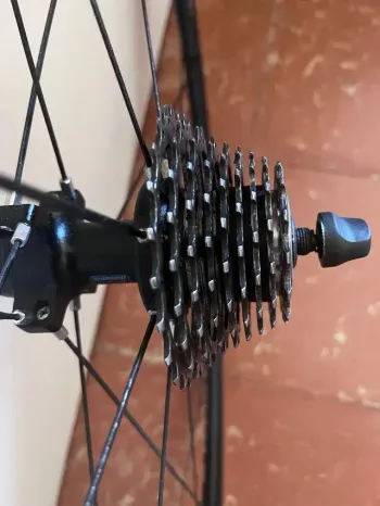 Used Shimano Rueda Trasera bike — image 2 of 4