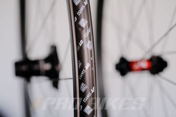 Brugt Classifield Classified R35 Carbon Wheelset 2023 bike — billede 3 af 8