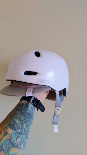 Bern Casco MTB, Bici da Strada, Skate Cycling Accessories usato