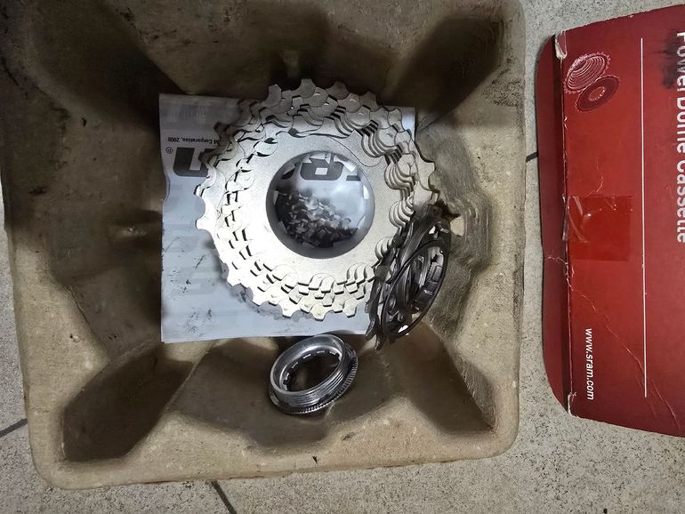 Used Sram cassetta  RED praticamente nuova 2014 bike — image 2 of 3