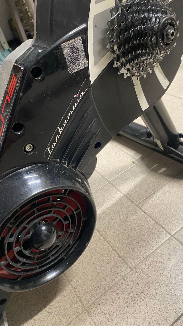 Misuro B+ Connect Elite Turbo Muin To Zwift Elite Turbo Muin Bike