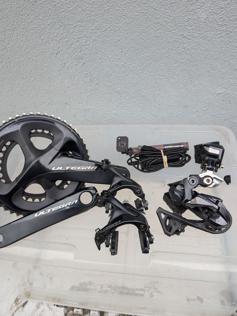 Ultegra R8150 Di2 Shimano Ultegra Di2 Rim Groupset Shimano ULTEGRA