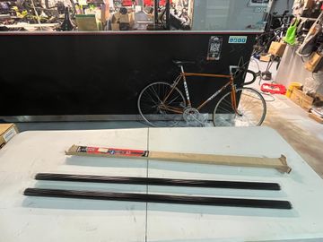 Gebrauchtes Thule 761 Rapid System Roof Bars Cycling Accessories