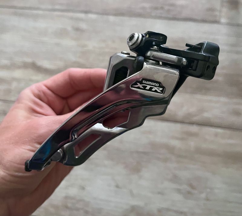Použité Shimano XTR Umwerfer FD-M9000 Low Clamp Side Swing 3x11 fach 2017 Drivetrain & Pedals