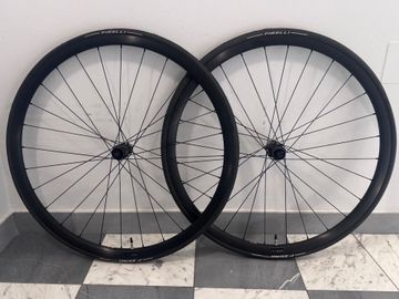 Käytetty Bmc XRD-522 Laufradset mit Pirelli PZero 26-622 und Schläuchen 2025 Wheels