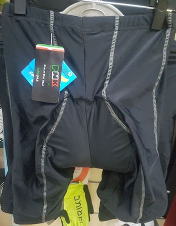 Used PNK PANTALONCINI bike
