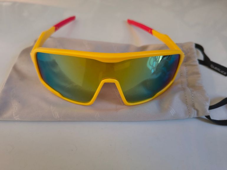 Used Specialized Cycling Glasses 2024 bike — image 1 of 3