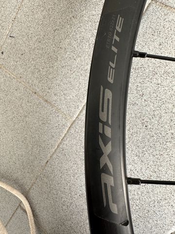Used Axis elite Ruote axis Elite 2022 bike — image 8 of 8
