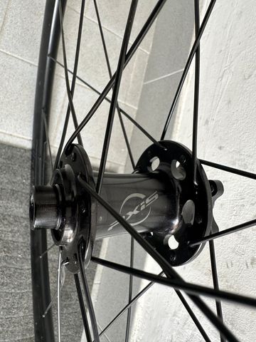 Used Axis elite Ruote axis Elite 2022 bike — image 3 of 8