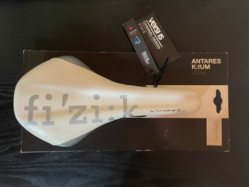 Used Fizik Antares versus Kium Saddle Saddles & Seatposts