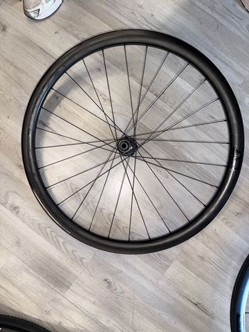 Sr Suntour syncross silverton 1.0 2022 bike de segunda mano — imagen 8 de 9