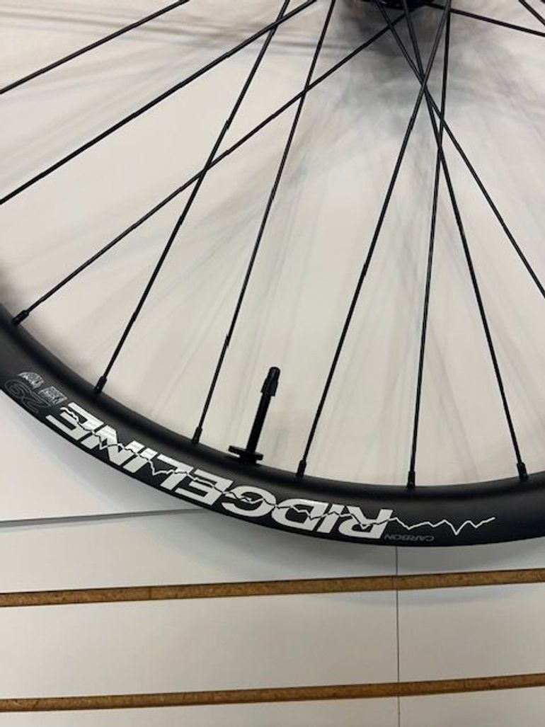 Used Boyd Ridgeline 29er Carbon Wheel Set bike — image 5 of 6